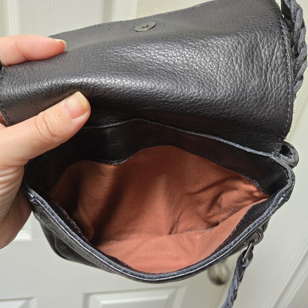 Liebeskind Berlin Black Kawai Double Dye Crossbody Purse - Picture 7 of 9